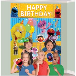 670755 Sesame Street Wall Decoraring Kit with 12 Photos Props